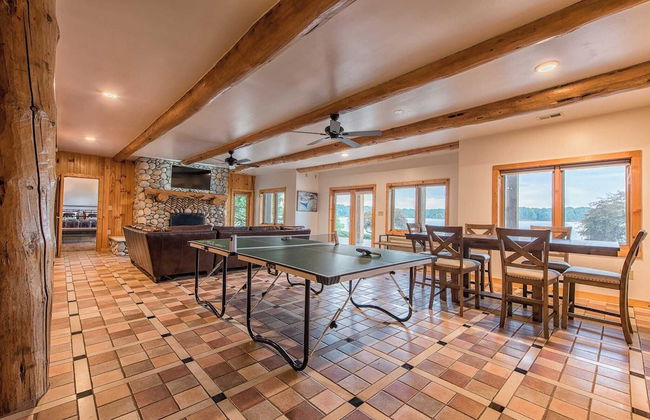 Azalea Retreat by Avantstay Sleeps 34 & Pool - Foto 37