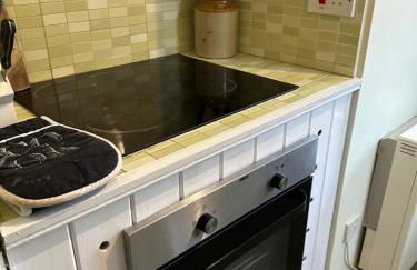 2 bedroomed cottage near quay - Foto 21