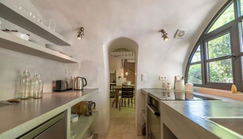 Chez Marthe - Maison de village - Ménerbes centre - Photo 3, stove