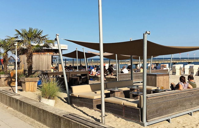 Beautiful Holiday Home With Outdoor Space - Photo 30