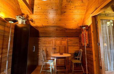 THE LOFT 3 level urban cabin with a HUGE patio! - Foto 80