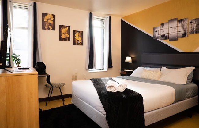 Amazing Downtown Apt Roku TV Walk Everywhere - Foto 1