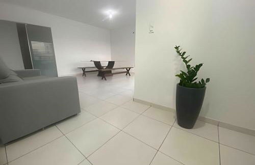 Próx a orla, 14 pessoas, ar condicionado e garagem - Foto 8