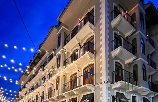 The Elegant Condo by Acomodo - Photo 15