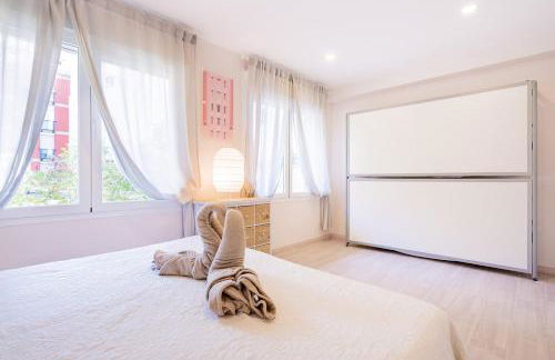 Exclusive quietness in the heart of Madrid with Public Parking, Breakfast, 2 bathrooms - Photo 6