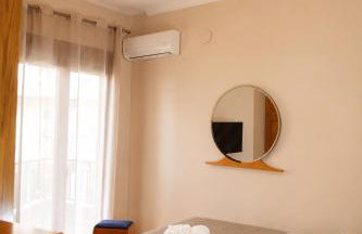 Bright and central apartment - Photo 25