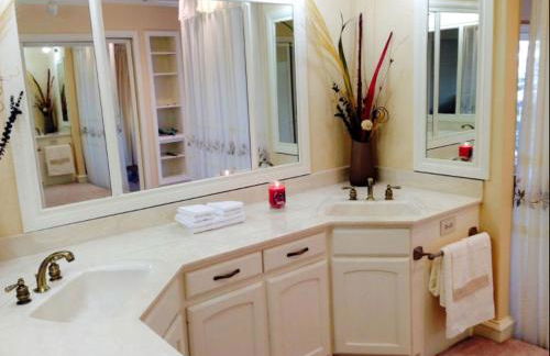 Spacious Cottage Rental on the Banks of Lake Travis in the Texas Hill Country - Foto 12