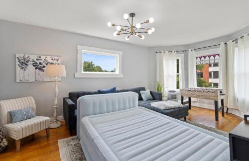 Newly Renovated 2BR by SU, Zoo, Destiny & Downtown - Foto 9