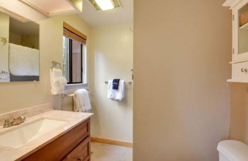 Lake Tahoe Treasure! Minutes From Beach & Skiing - Foto 57