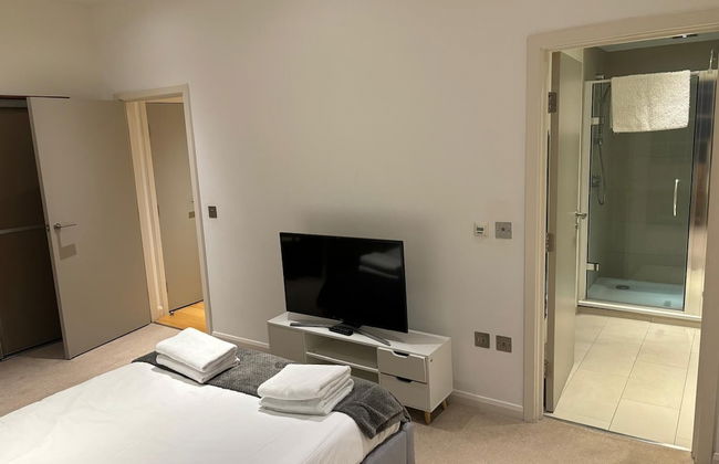 Executive Level Quartermile two Bedroom Apartment - Extremely Central - Foto 6