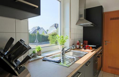 Ferienwohnungen Möhnesee - zentral, stilvoll und ruhig mit Balkon und Boxspringbetten - Foto 4