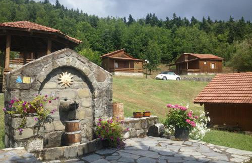 Livadaki Village - Δασικό Χωριό Λιβαδάκι - Foto 2