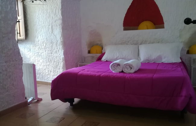 Cuevas la Chumbera - Foto 6