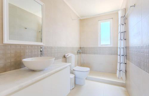 Resitour - Chania Aphrodite Beachfront - Photo 37