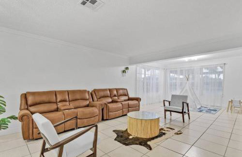 Private Lakefront Home in Miami/Pembroke - Foto 42