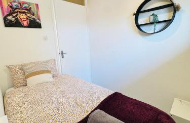 Swanky3Bed HomeModern Kitchen - Foto 6