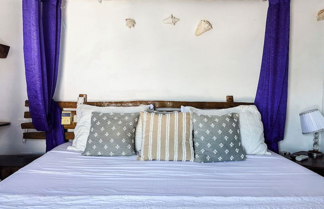 Sunset Samana - pool & private beach - Photo 16