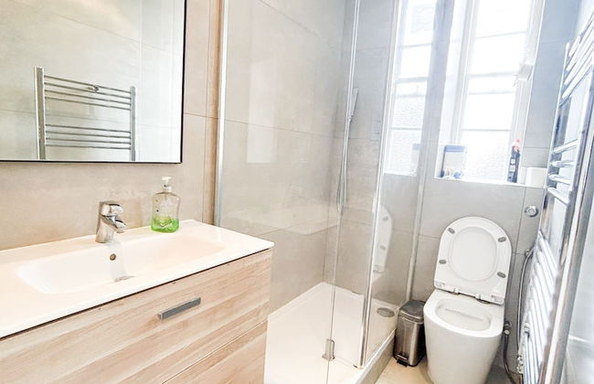 Hammersmith 2 Bedroom Flat River Thames - Foto 10