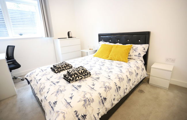 Luxury London Apartment With 5 Bedrooms - Photo 10