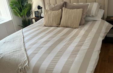 Taylor Close - Spacious Central Ferry Flat - Photo 9