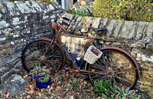 Henberry first floor cosy apartment - Photo 3