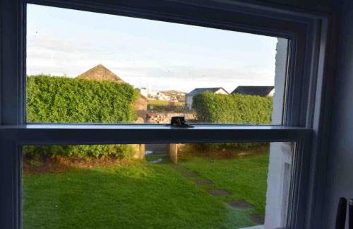 Upper Imeraval Cottage Sleeps 6 Pet-Friendly - Foto 3