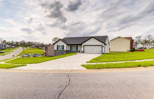 Deck and Outdoor Dining Family Getaway in Dry Ridge - Foto 3