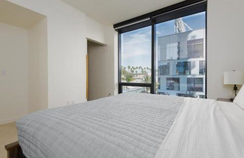 2Bed Apt View of Hollywood Sign & Rooftop Pool - Foto 22