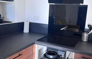 Studio Rénové de Charme en Provence - Foto 7