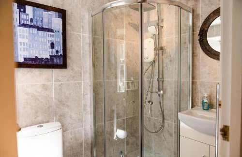 Smugglers Cottage in Penryn Nr Falmouth - Photo 15