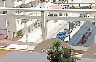 Apartamento céntrico en la playa con piscina. - Foto 15