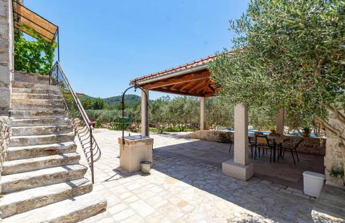 2 Bedroom Lovely Home In Blato - Foto 7