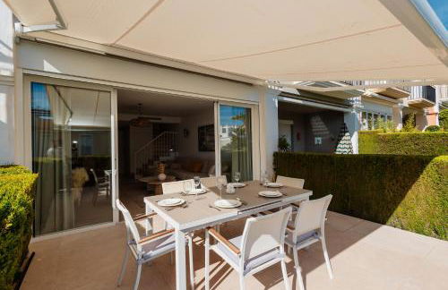 Holiday Home next to the beach, with private terrace, BBQ and incredible sea-view solarium - Photo 7