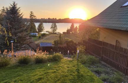 Zanurzeni w Ciszy - Foto 1