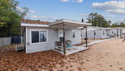 Sunnyside Combined 12BR 5BA Lakefront Retreat - Foto 3