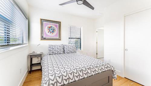 Luxe East Downtown 3BR Condo, Walk to Bars, Restaurants, Shops - Foto 4