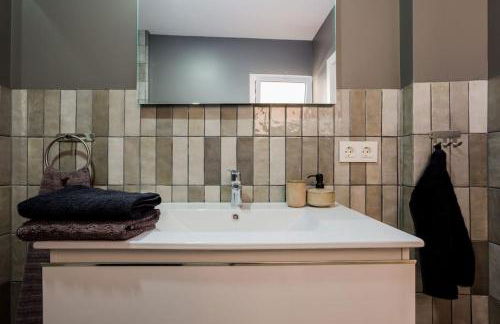 Ocean Breeze - Photo 16