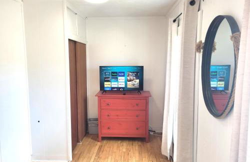 Restoration - Hot Tub, AC, and Great Location! - Foto 40