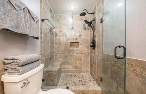 Colleens Corner Captivating 4bed 2.5 bath in Charming Neighborhood - Foto 27