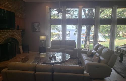 Fully furnished lakefront Retreat - Foto 6