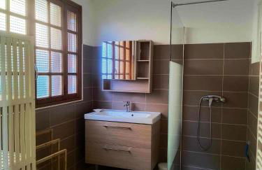 Maison chaleureuse à Langogne avec vue sur montagne - Foto 15