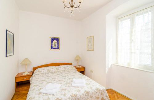 Stone House DiMaTo - Photo 9