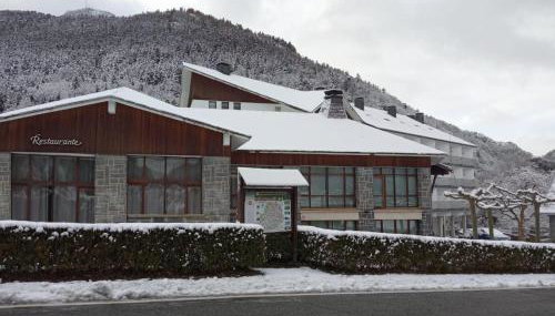 Hotel y Apartamentos SNÖ Isaba - Foto 2