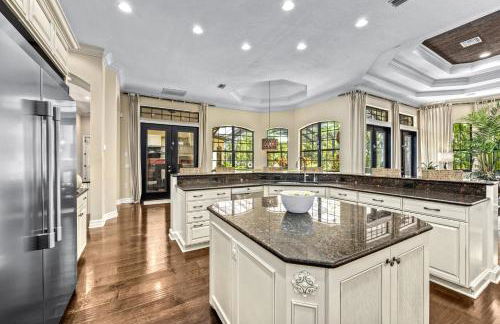 Tranquility - 4000 Sq ft of Luxury - Private Pool/Spa, Walk Everywhere, Pet Friendly - Foto 31