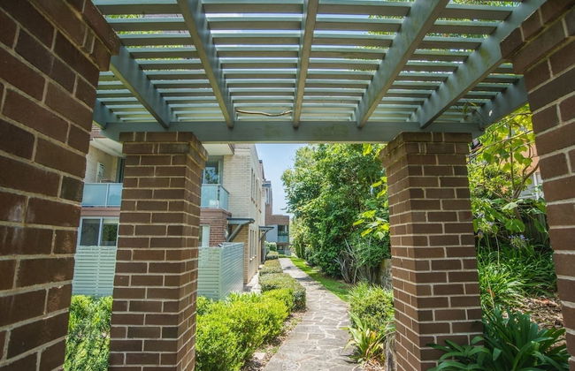 Designed Home Of Ultimate Convenience In Gordon - Foto 19