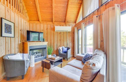 Walk to Lake Keowee Idyllic Six Mile Cabin! - Foto 4