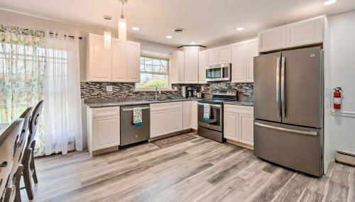 Updated Home with Pool Table about 4 Mi to Hershey! - Foto 2