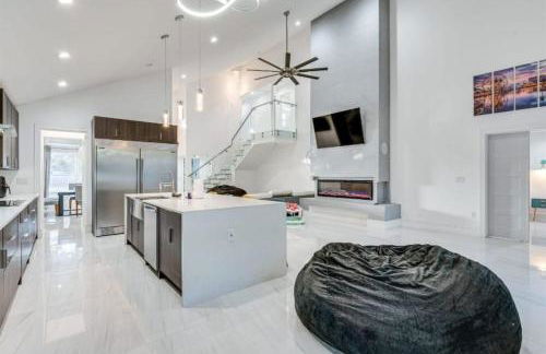 Spacious 4BR,3BA Home Near Disney - Foto 9