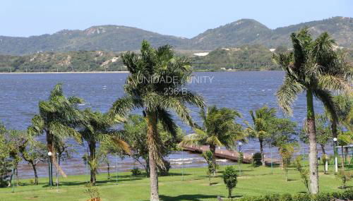 Completo apartamento em Resort na beira da lagoa - Foto 5