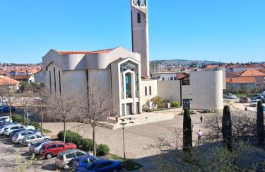 Apartment Nora - modern cozy apartment with FREE PARKING and TERRACE - Photo 44